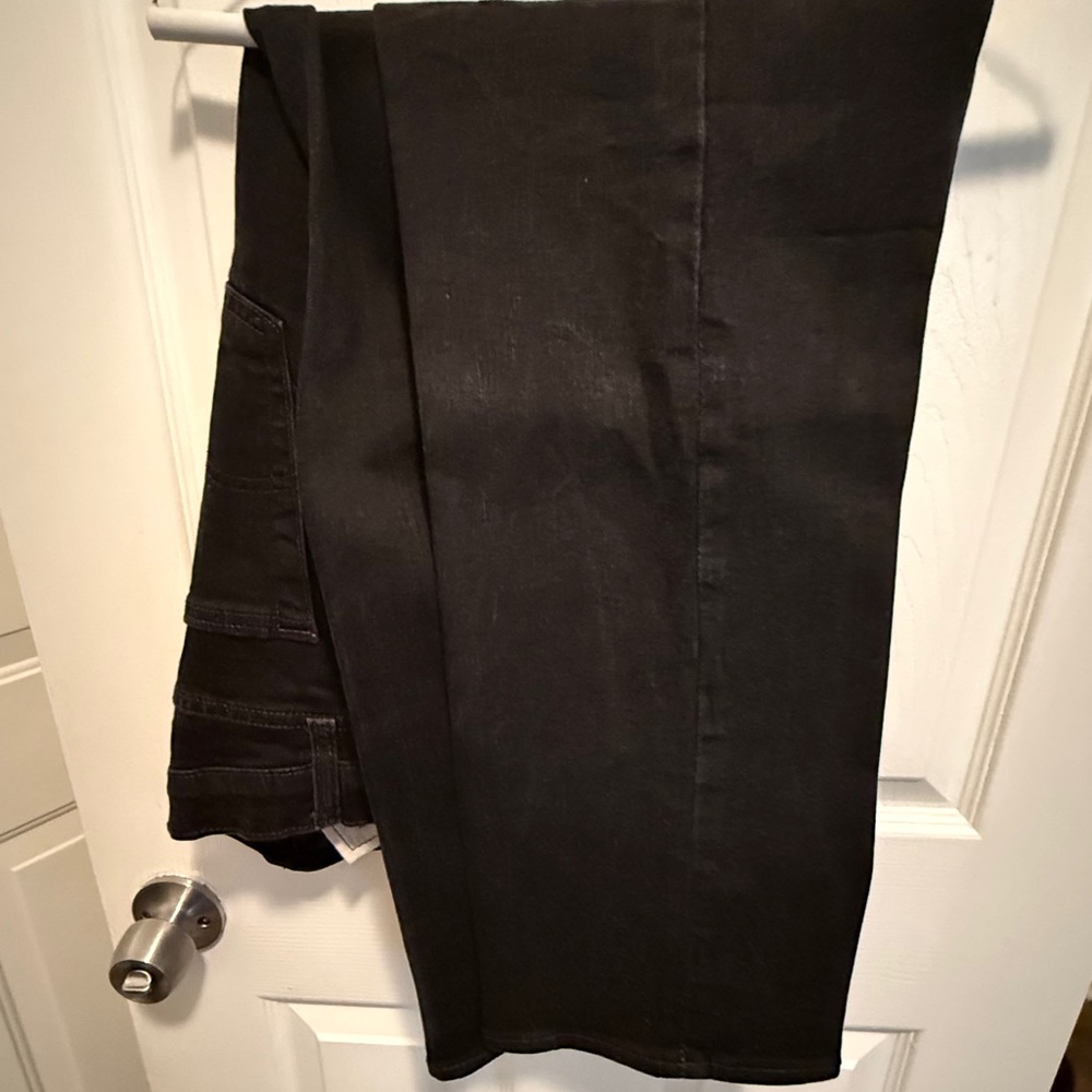 Levi’s 502 Regular Taper Black Jeans Men’s Size 34x30 Classic Fit